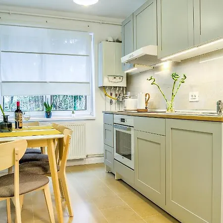 5 Min To Everything-stylish-modern-old Center