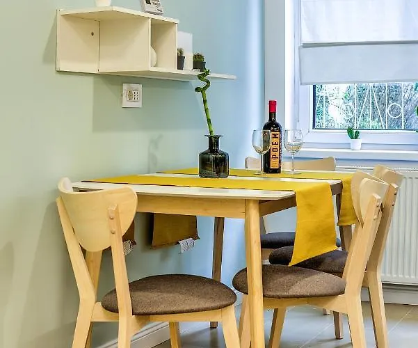 5 Min To Everything-stylish-modern-old Center * Brasov